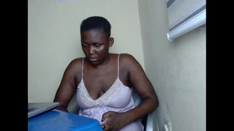 Snapshot of sweetnectarx chatting on 02-08-25, 01:00 sweetnectarx online show from 02-08-25, 01:00