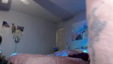 Snapshot of sweetnissapril chatting on 03-10-25, 11:32 April online show from 03-10-25, 11:32