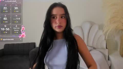 Snapshot of sweetnova_ chatting on 06-06-26, 06:51 Sweet Nova online show from 06-06-26, 06:51