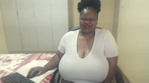 sweetnoziexxx online show from 01-16-25, 06:46