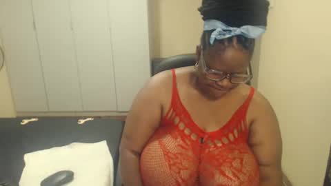 sweetnoziexxx online show from 02-14-25, 09:24