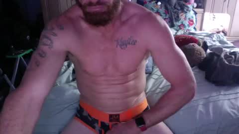 Snapshot of sweetnsexy95 chatting on 01-10-25, 06:17 WeAim2PZzz online show from 01-10-25, 06:17