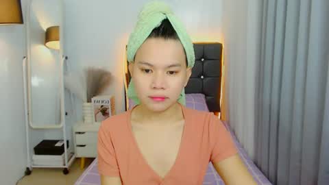Snapshot of sweetnwildts chatting on 07-11-26, 10:18 Ghena online show from 07-11-26, 10:18