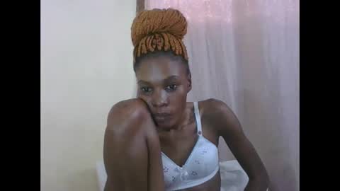Snapshot of sweetpetite254 chatting on 02-23-26, 01:41 ESTHER online show from 02-23-26, 01:41