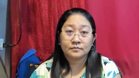 Snapshot of sweetpilipina88 chatting on 05-15-26, 11:12 MIA online show from 05-15-26, 11:12