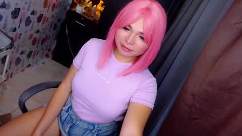 Snapshot of sweetprettyangelts chatting on 03-03-25, 07:06 angelica online show from 03-03-25, 07:06