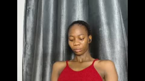 Snapshot of sweetpussy135 chatting on 11-09-25, 04:11 slim ivy online show from 11-09-25, 04:11