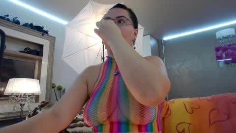 SweetRaisa online show from 10-14-25, 01:50