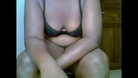 sweetrenne online show from 02-23-25, 06:01