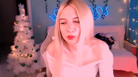 Snapshot of sweetrichal chatting on 12-26-24, 10:09 sweetrichal online show from 12-26-24, 10:09