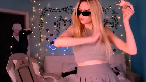 Snapshot of sweetrichal chatting on 03-03-25, 04:14 sweetrichal online show from 03-03-25, 04:14