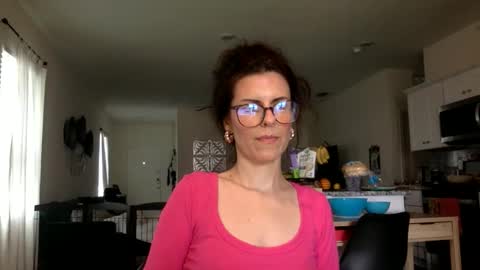 sweetriddance online show from 04-17-26, 04:10