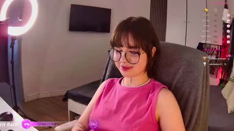 Snapshot of sweetriso chatting on 05-29-26, 08:51 Alice online show from 05-29-26, 08:51