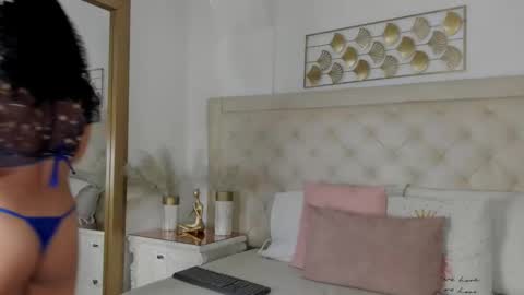 sweets one online show from 12-23-25, 03:37