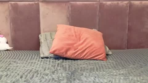 Snapshot of sweetscribe chatting on 02-04-25, 10:00 SweetScribe online show from 02-04-25, 10:00