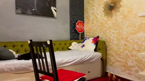 Snapshot of sweetscribe chatting on 02-23-25, 08:28 SweetScribe online show from 02-23-25, 08:28