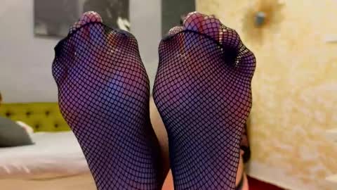 Snapshot of sweetscribe chatting on 02-24-25, 10:48 SweetScribe online show from 02-24-25, 10:48