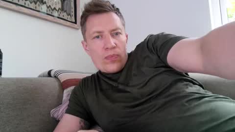 sweetsinner83 online show from 06-08-26, 07:14