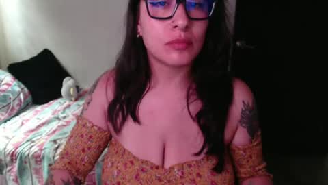 Snapshot of sweetsophie7 chatting on 07-09-26, 09:30 Sophie online show from 07-09-26, 09:30