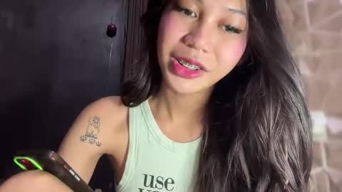 yanny online show from 04-12-26, 02:00