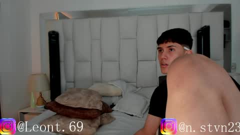 sweett_candy2 online show from 04-17-26, 05:49