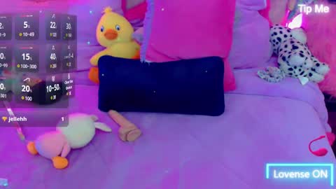 Snapshot of sweett_martina chatting on 01-18-25, 05:31 martina online show from 01-18-25, 05:31