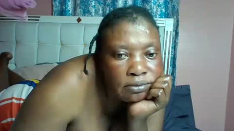 Snapshot of sweett_melly chatting on 02-13-25, 09:38 sweett_melly online show from 02-13-25, 09:38