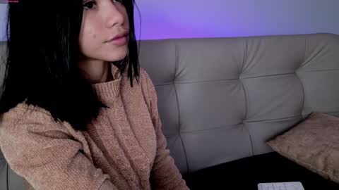 Snapshot of sweett_petite chatting on 02-01-25, 04:33 online show from 02-01-25, 04:33