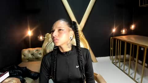 Snapshot of sweett_pleasure chatting on 05-18-26, 02:45 Sweett pleasure online show from 05-18-26, 02:45