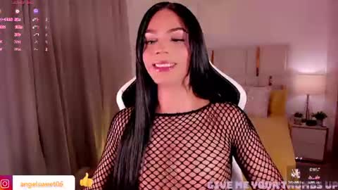 Snapshot of sweett_shinexx chatting on 06-19-26, 05:34 angel online show from 06-19-26, 05:34