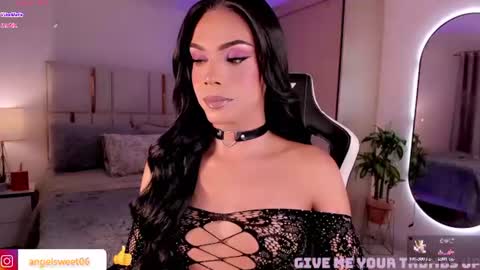 Snapshot of sweett_shinexx chatting on 07-12-26, 04:36 angel online show from 07-12-26, 04:36