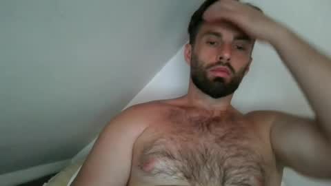Snapshot of sweettom69 chatting on 06-13-26, 09:07 Tom online show from 06-13-26, 09:07