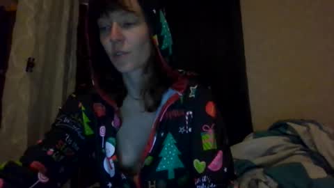 Sweet Tooth Trixie online show from 01-18-26, 11:52