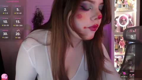 Snapshot of sweettoqui chatting on 10-25-25, 12:18 Pau online show from 10-25-25, 12:18