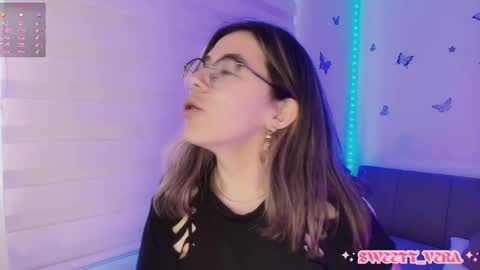 Veronica Independent Model online show from 12-16-25, 12:10