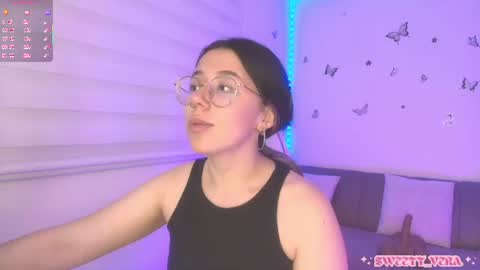 Veronica Independent Model online show from 06-18-26, 12:00