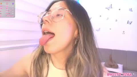 Veronica Independent Model online show from 06-25-26, 10:36