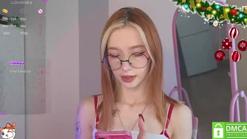 Elis  a little vacation Ill be here Saturday my schedules in bio online show from 01-07-25, 08:24