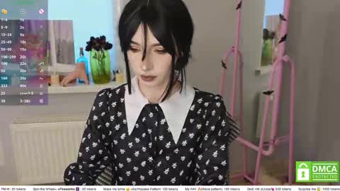 Elis  a little vacation Ill be here Saturday my schedules in bio online show from 02-28-26, 06:14