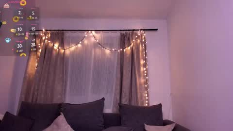 sweetviperr_ online show from 02-09-26, 08:24