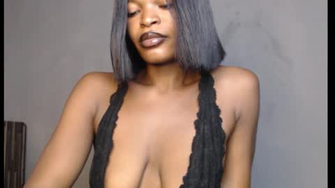 Snapshot of sweetxxboobsx chatting on 03-08-26, 08:51 sweetxxboobsx online show from 03-08-26, 08:51
