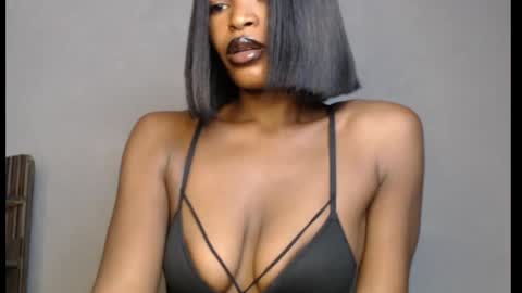 Snapshot of sweetxxboobsx chatting on 03-17-26, 07:44 sweetxxboobsx online show from 03-17-26, 07:44