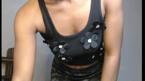 Snapshot of sweetxxboobsx chatting on 04-09-26, 09:31 sweetxxboobsx online show from 04-09-26, 09:31