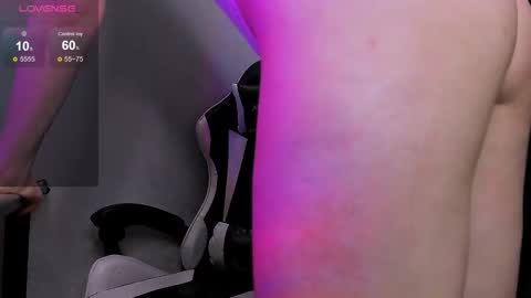 Snapshot of sweety_doll06 chatting on 10-31-25, 01:56 sweety_doll06 online show from 10-31-25, 01:56