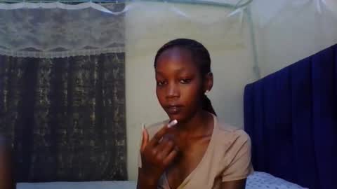 Vickky online show from 04-22-26, 12:28