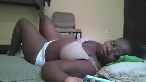 sweetyass25 online show from 04-15-26, 07:15