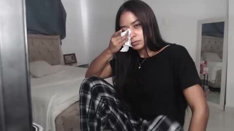 yaya online show from 09-10-25, 01:00