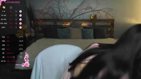 Snapshot of sweetydeviliya chatting on 02-25-25, 10:26 sweetydeviliya online show from 02-25-25, 10:26