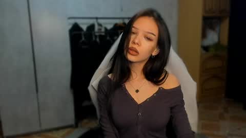 Snapshot of sweetydeviliya chatting on 05-15-26, 02:35 sweetydeviliya online show from 05-15-26, 02:35