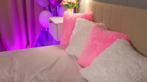 Molly online show from 09-13-25, 06:51